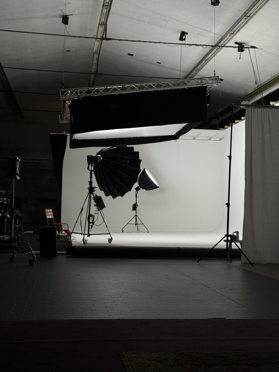 Hohlkehle Studio Lünen NRW — weisse Variante, Bild 11