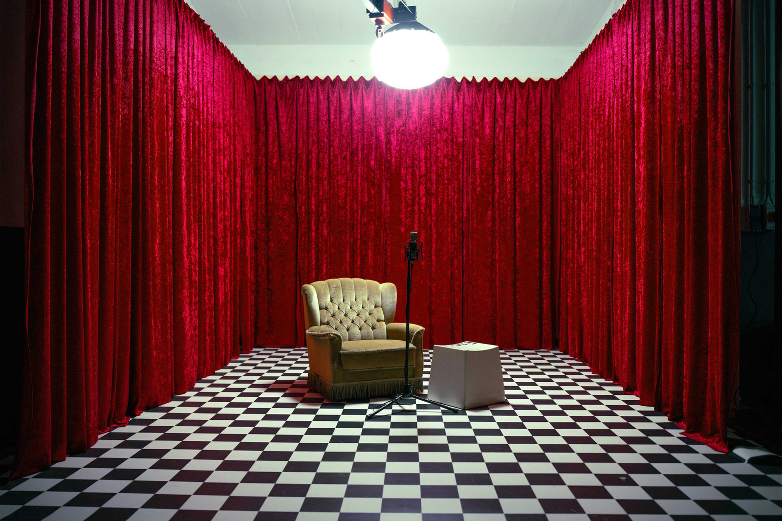 Red Room — Twin Peaks Inspired